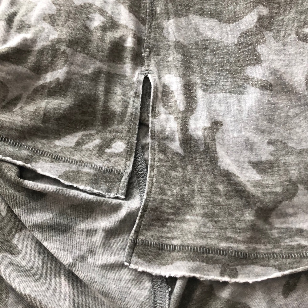 Free People Camo top - Picture 4 of 5